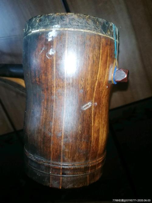 海南黄花梨木二胡 苏州民族乐器厂的国宝级珍品